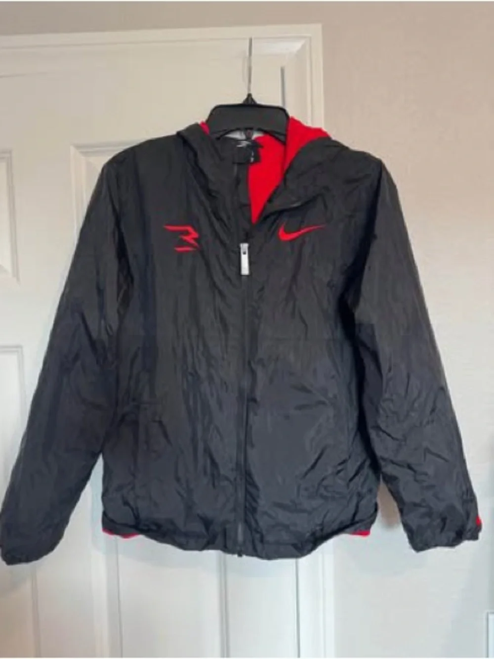 3 boys Nike Black Windbreaker Jacket sweatshirt black size L/XL